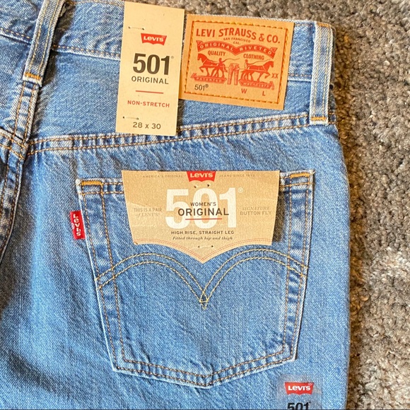 NWT Time Lapse Straight Leg Jeans - Picture 6 of 8